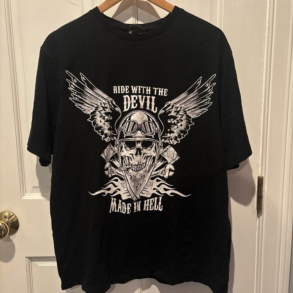 Black graphic tee